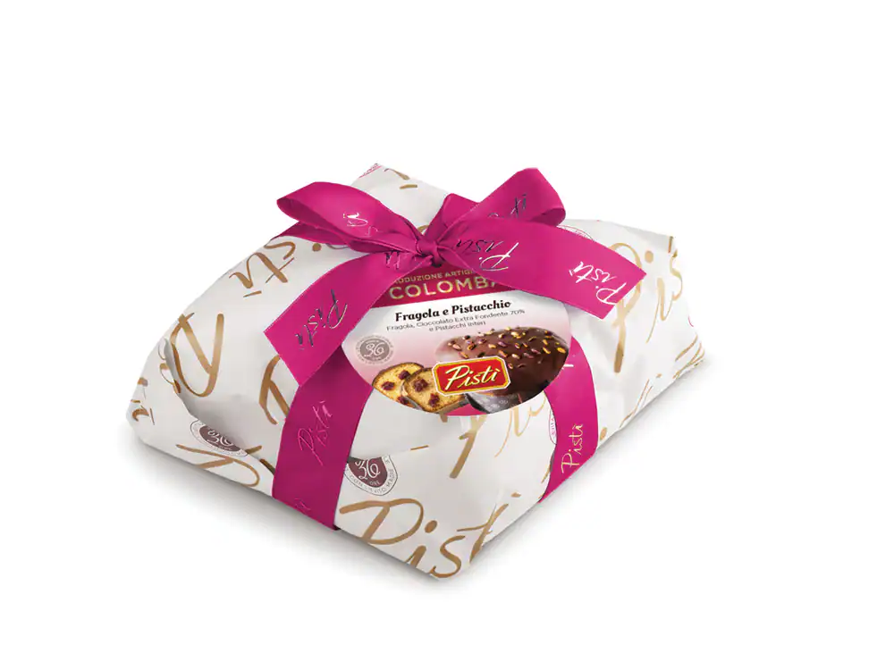 Sicilian artisanal cookies wrapped in elegant paper with pink ribbon, from Pistì.