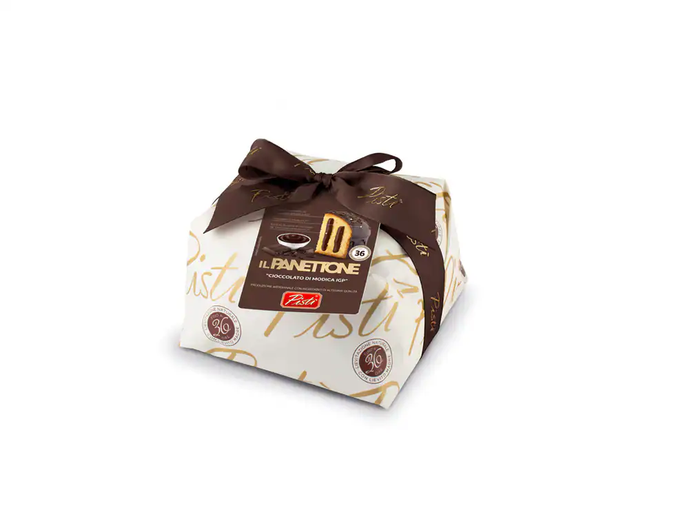 Traditional Sicilian Panettone with artisanal craftsmanship, wrapped in elegant packaging.