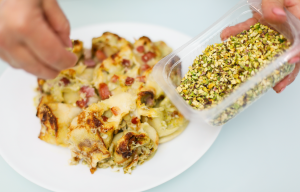 Ricetta Girelle di crepes con pancetta e pistacchio