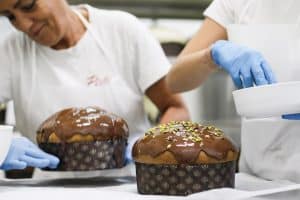Panettone al pistacchio artigianale: come riconoscere il migliore